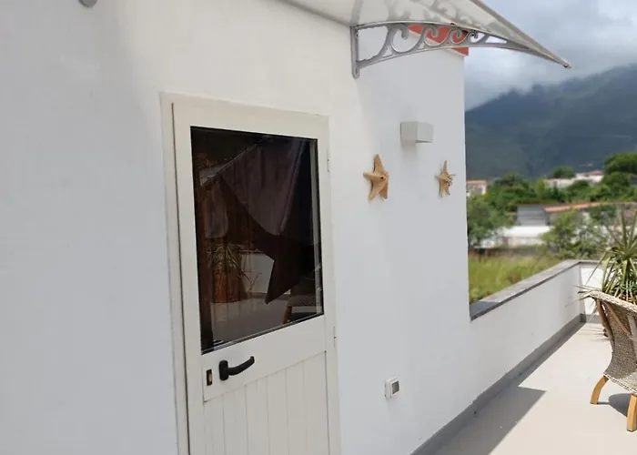 בית נופש Casetta Esmeralda *